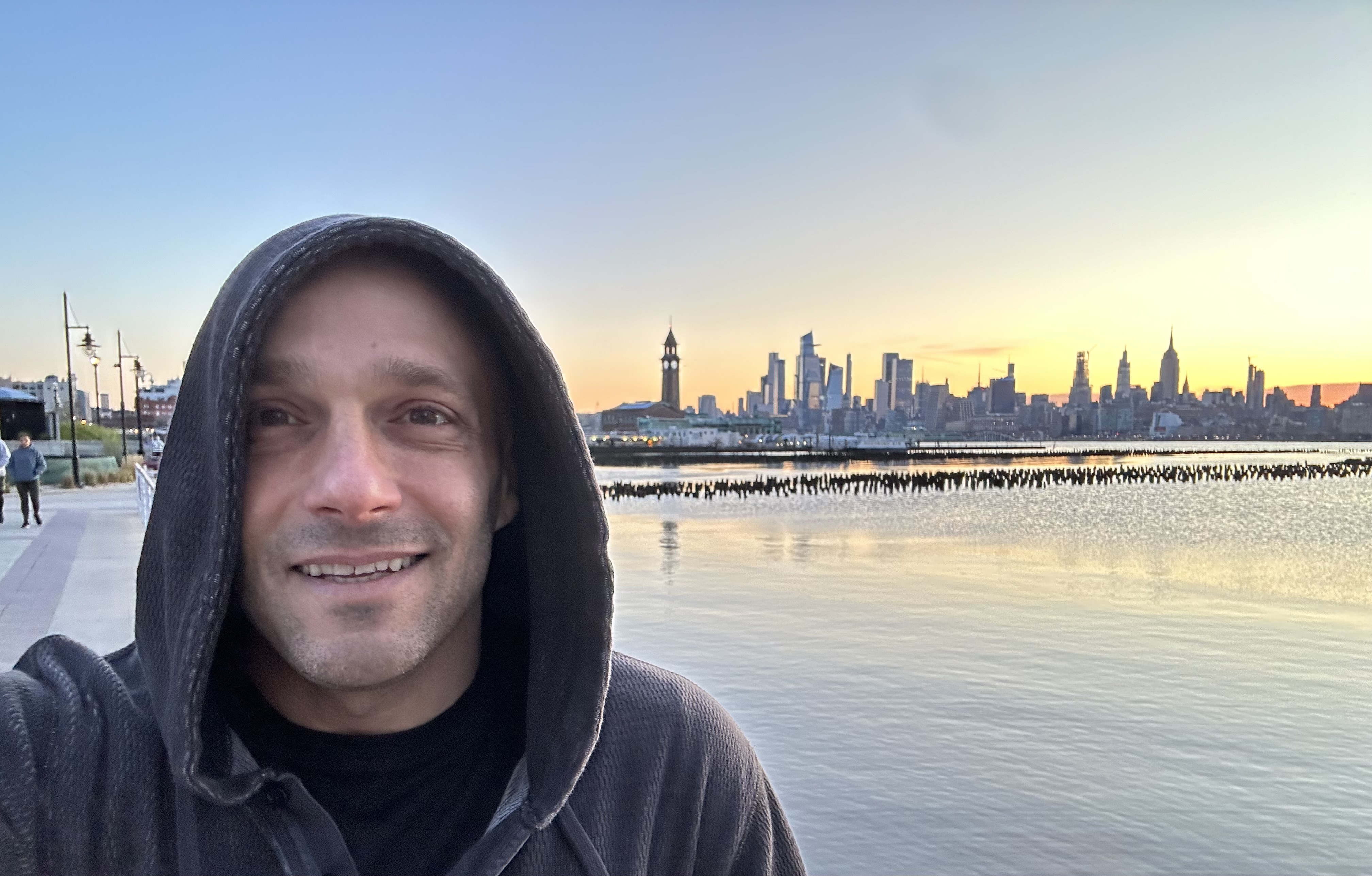 Matt Coneybeare - Marathon 30 - Skyline