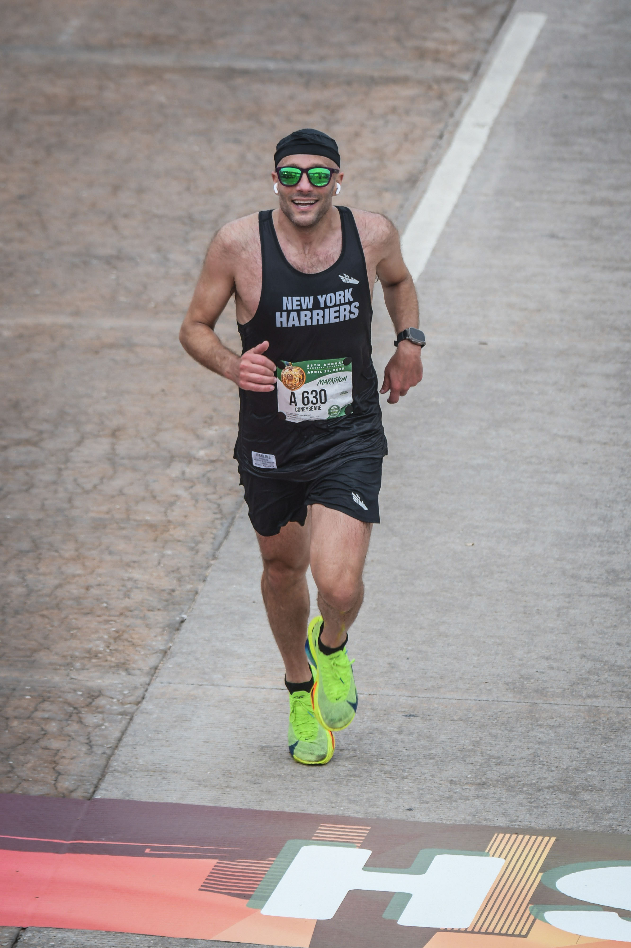 Matt Coneybeare - Marathon 36 - Finish